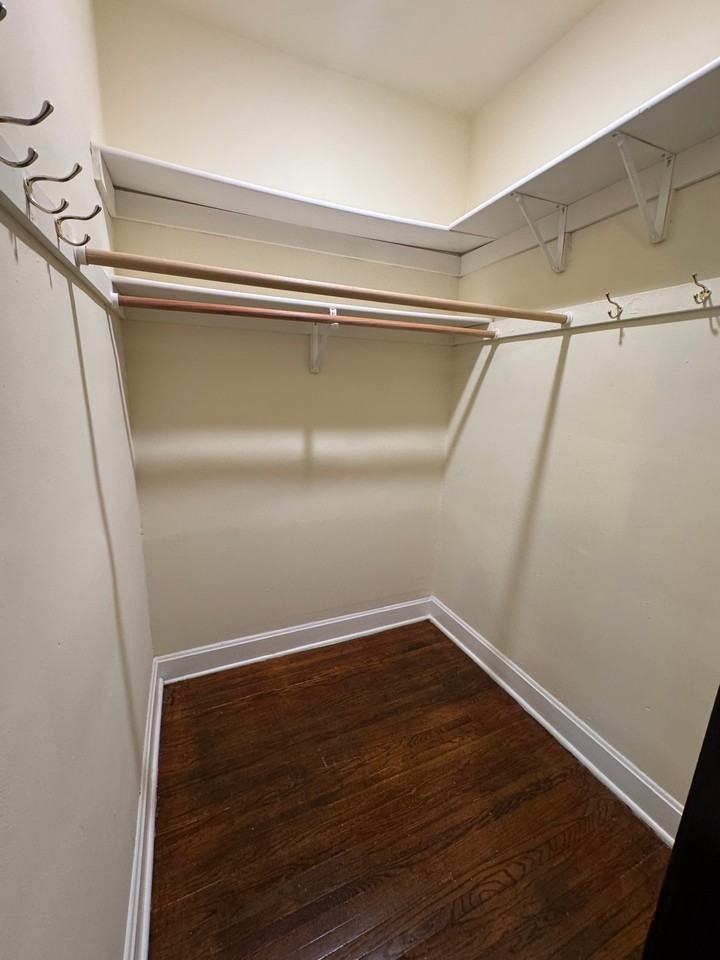 145 Chatsworth St S #104 - Photo 3 of 15