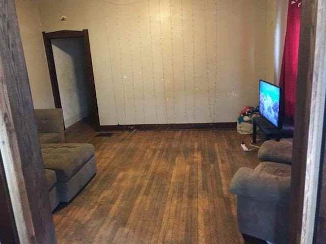813 Wilson Ave #1 - Photo 2 of 4