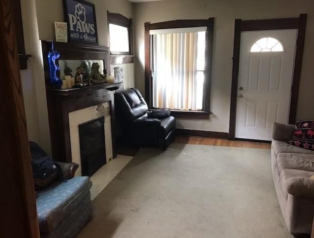 813 Wilson Ave #1 - Photo 3 of 4