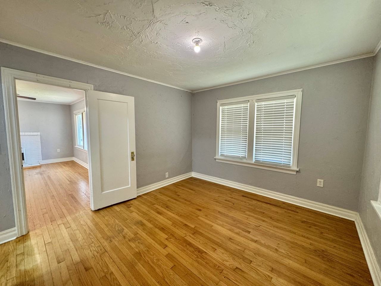 6005 Nw 32nd St - Photo 7 of 20