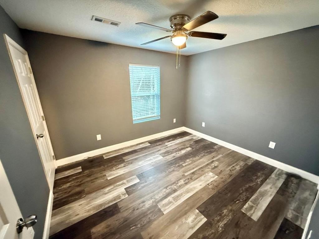 527 Old Knoxville Hwy - Photo 3 of 5