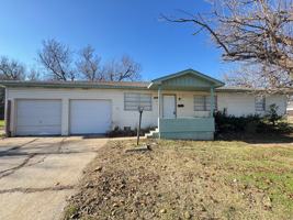 featured image of 9111 N Walker Ave