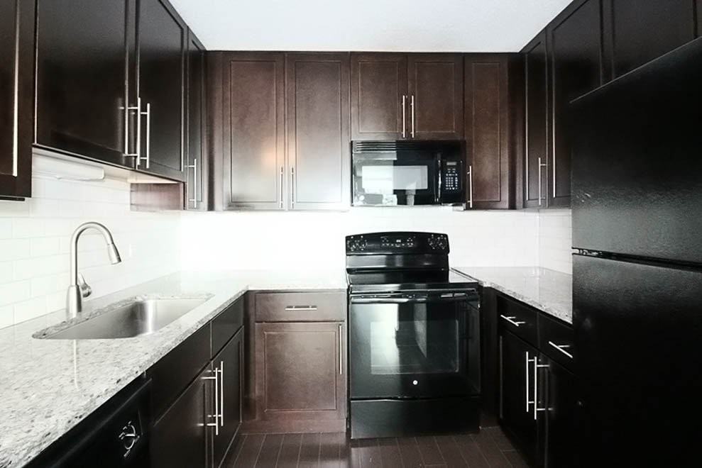 72 W Huron St - Photo 5 of 11