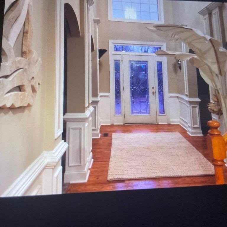 1139 Saint Remy Way Se - Photo 2 of 20