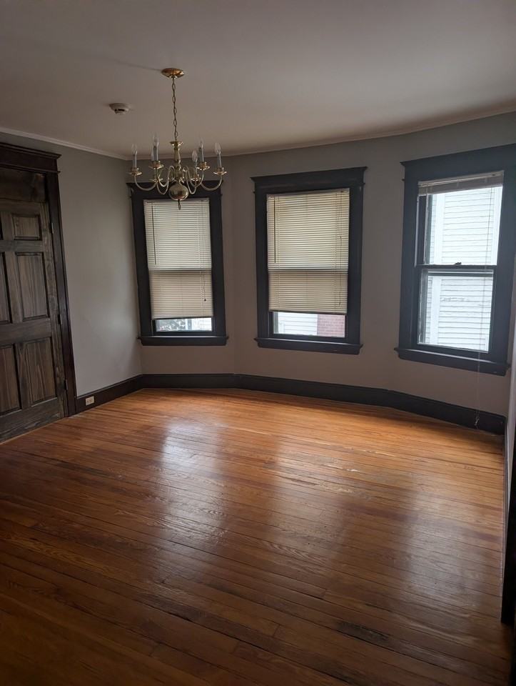168 Minerva St #2 - Photo 3 of 10