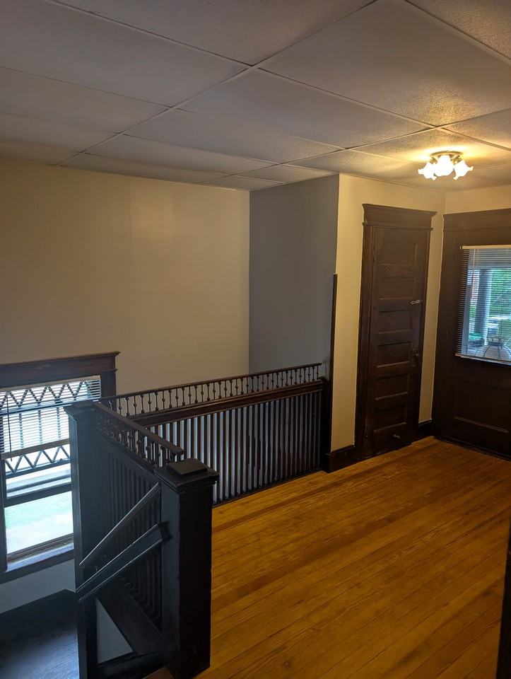 168 Minerva St #2 - Photo 5 of 10
