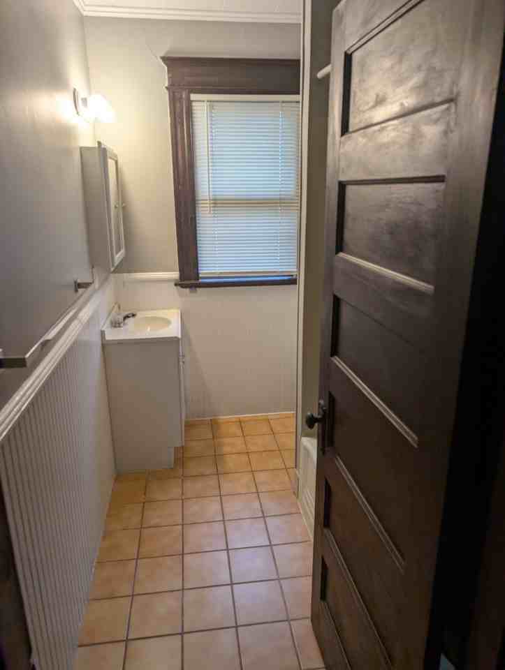 168 Minerva St #2 - Photo 7 of 10