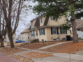 featured image of 3233 17th Ave