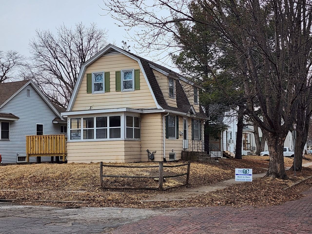 3233 17th Ave - Photo 2 of 14