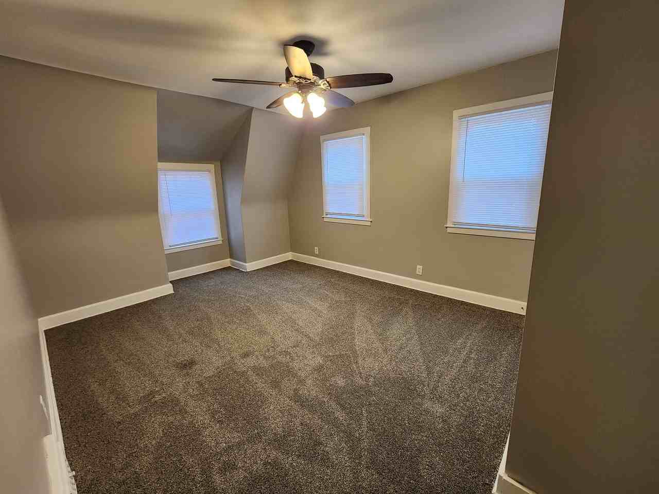 3233 17th Ave - Photo 3 of 14