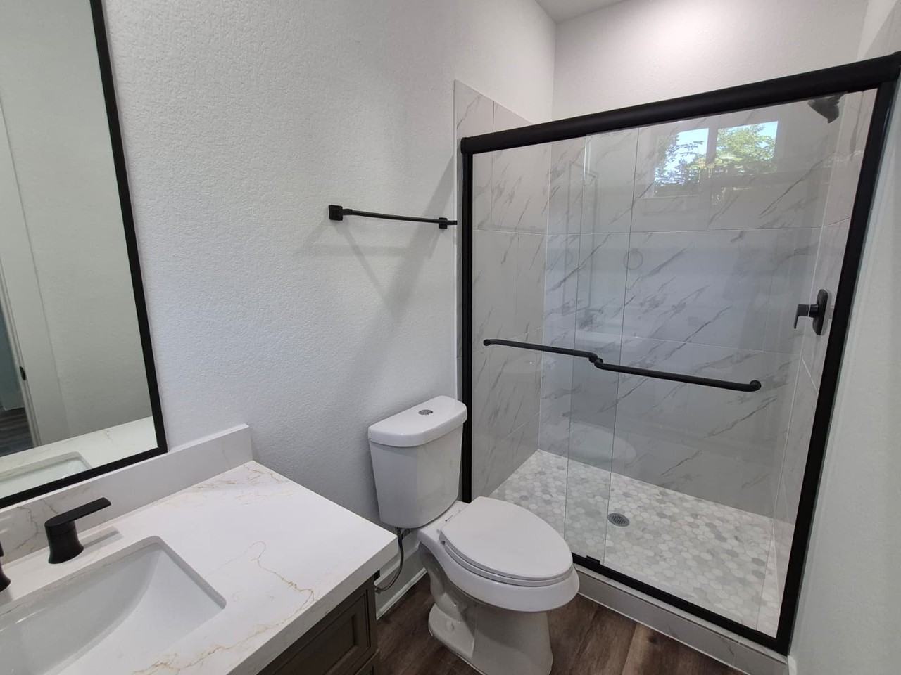 3003 Delano St - Photo 6 of 20