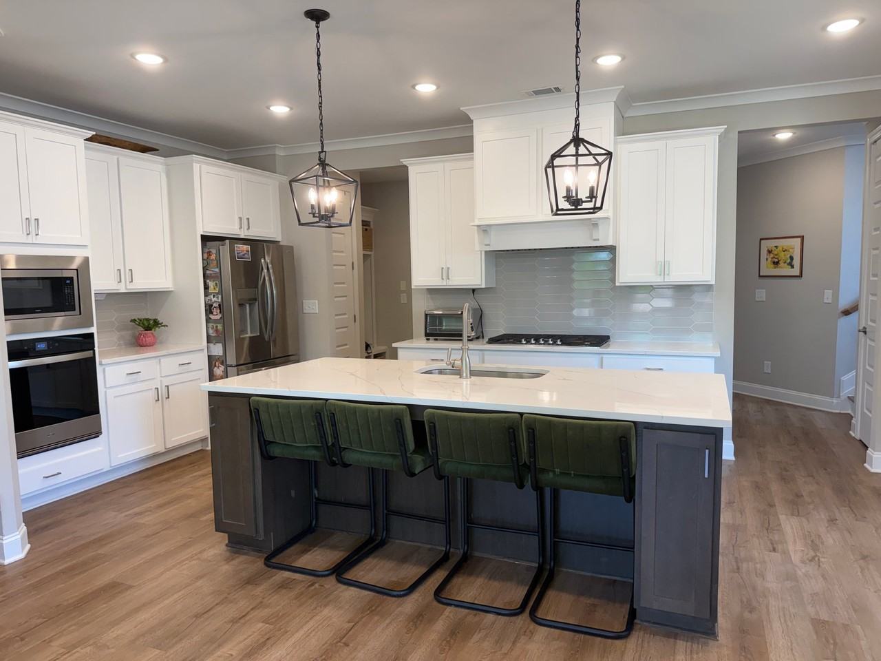 1060 Providence Loop - Photo 2 of 7