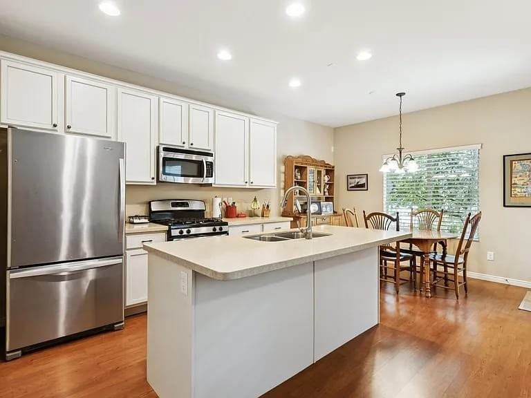 833 W Cannara Way - Photo 4 of 20