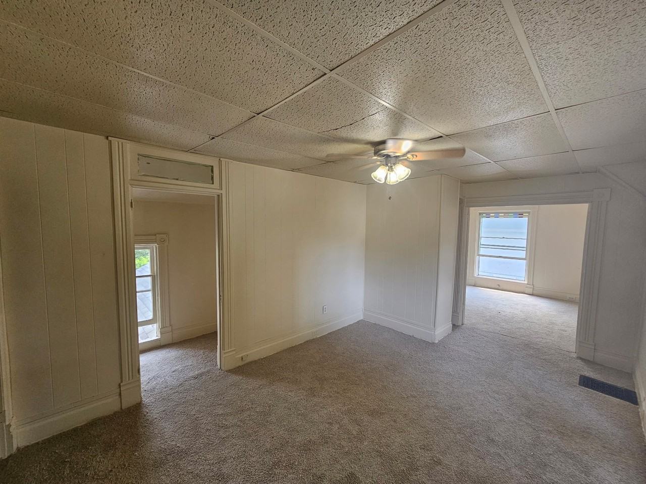 122 Oak St #2 - Photo 3 of 10