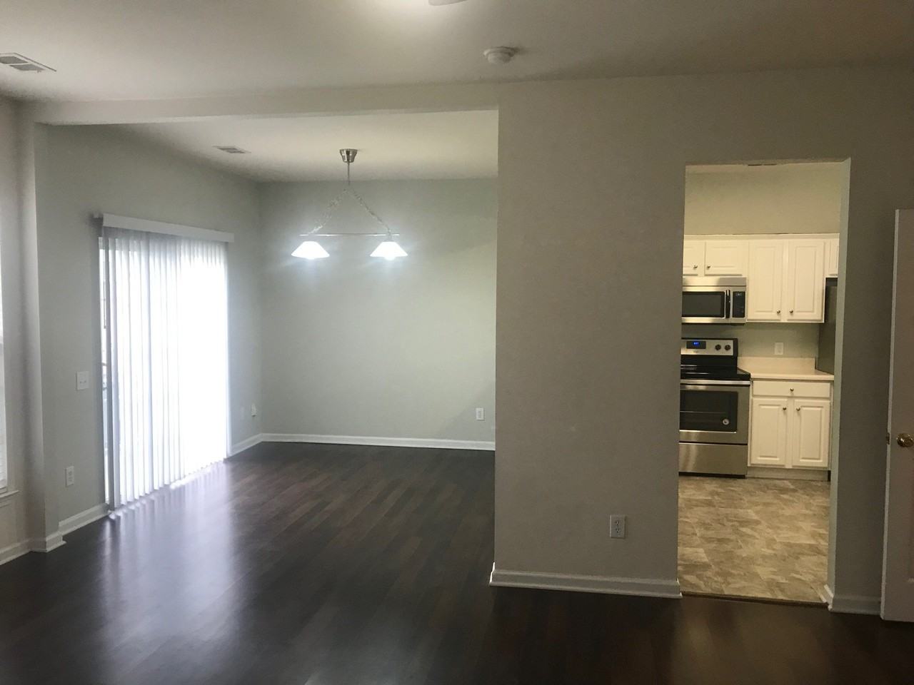 8829 Ormeau Dr - Photo 3 of 7