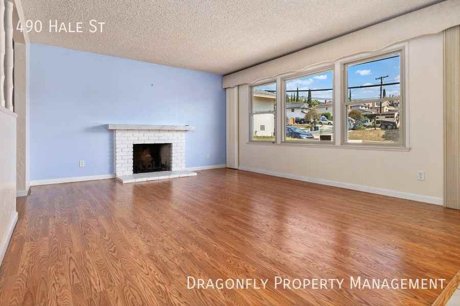 490 Hale St - Photo 6 of 31