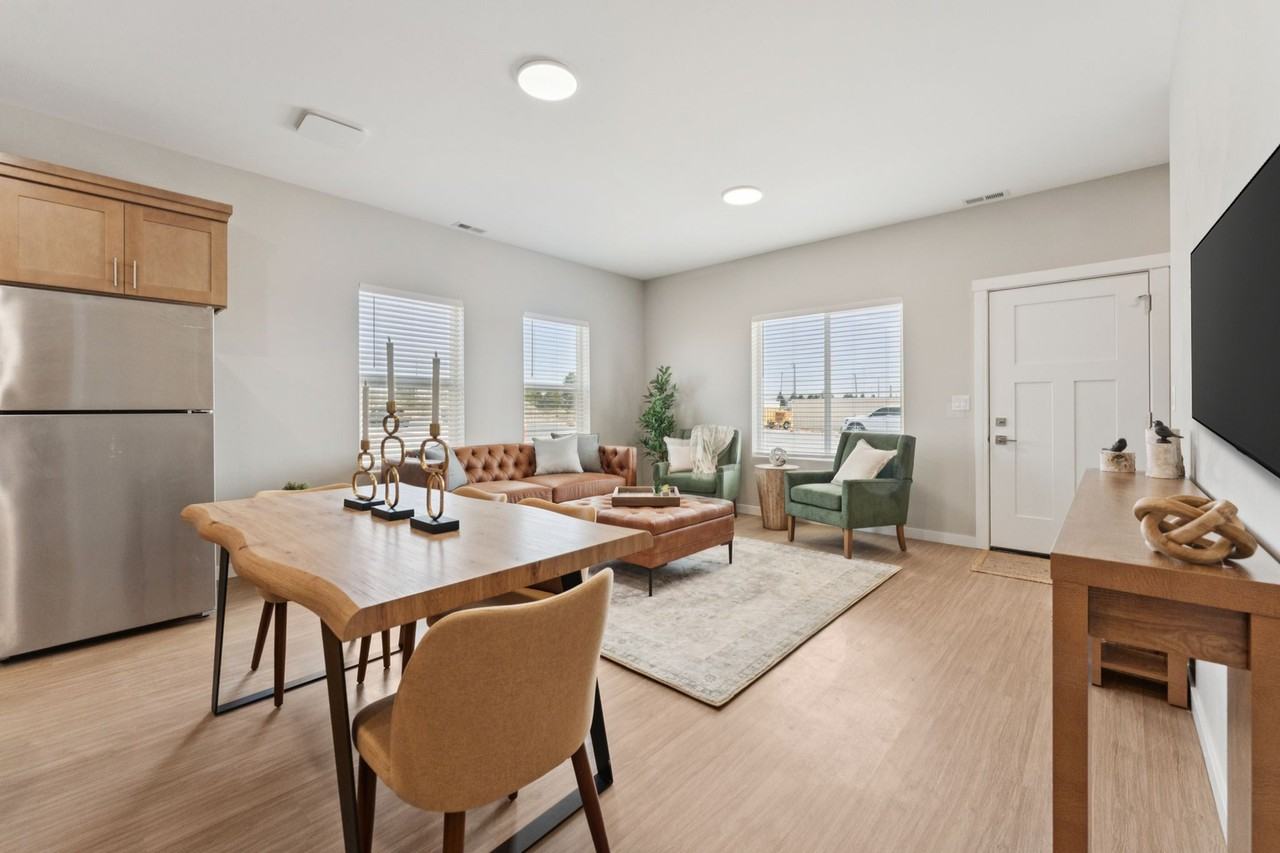 1418 Star Garnet Pl - Photo 3 of 9