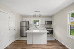 800 Arlington St #A - Photo 1 of 1