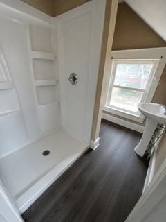 229 N 15th St #1 - Photo 4 of 10