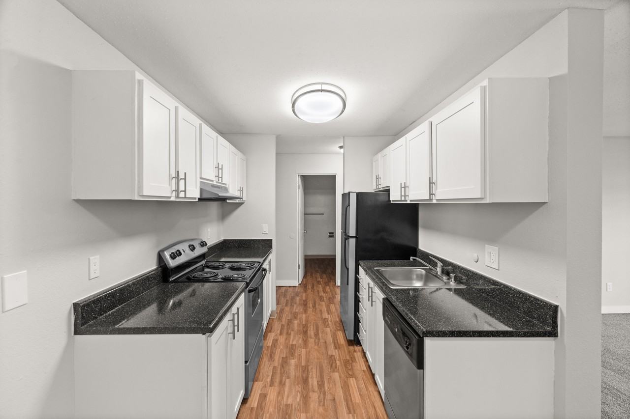 The Aviator Apartments - Photo 5 of 50