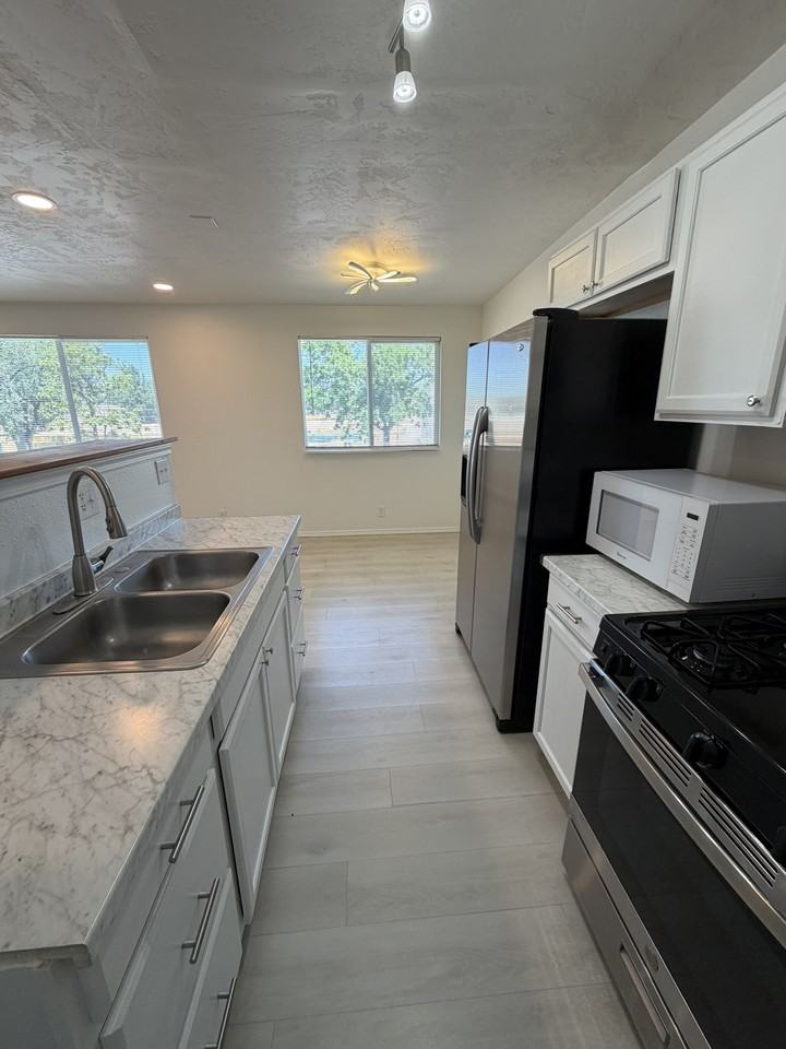 10624 Towner Ave Ne #C - Photo 2 of 28