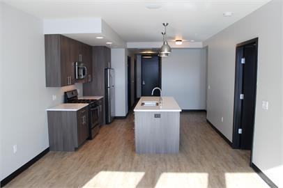 East Terrace Apartments - Photo 3 of 27