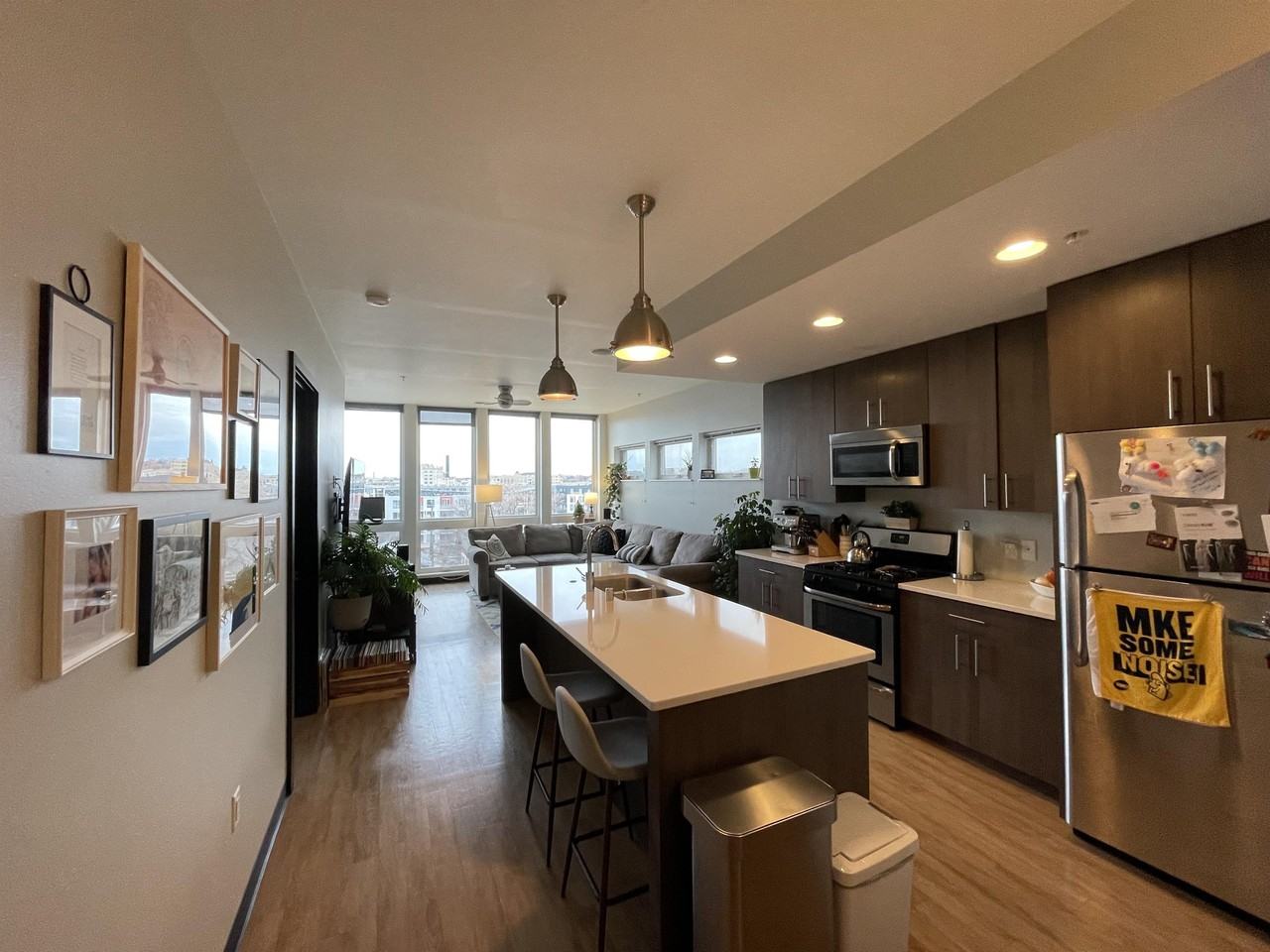 East Terrace Apartments - Photo 5 of 27