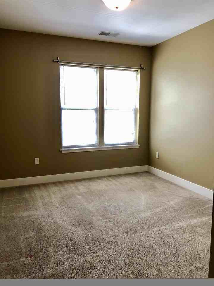 1766-1812 N. Warren Avenue - Photo 7 of 15