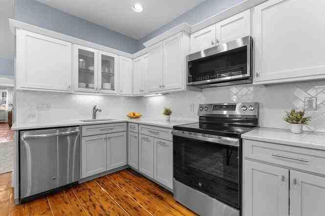 33 Mystic Street, Unit 18A - Photo 6 of 18