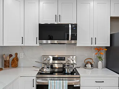 501 Broadway, Unit 68 - Photo 2 of 15