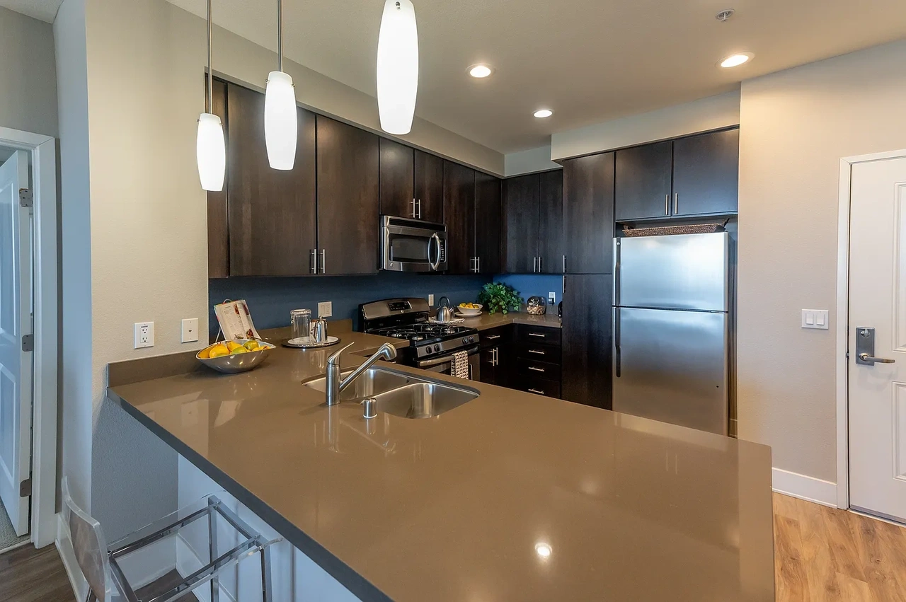 5945 Linda Vista Road, Unit C88 - Photo 7 of 24