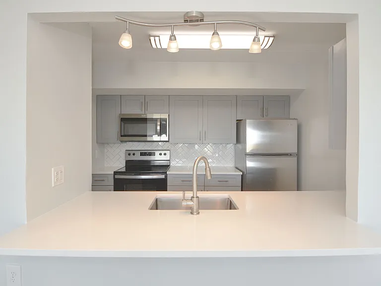 1925 Commonwealth Avenue, Unit 812 - Photo 3 of 14