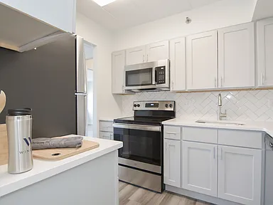 1925 Commonwealth Avenue, Unit 812 - Photo 4 of 14