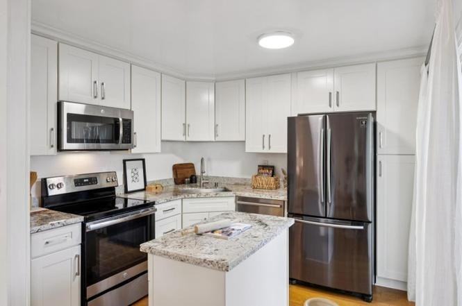 255 South Rengstorff Avenue, Unit 77B - Photo 7 of 19