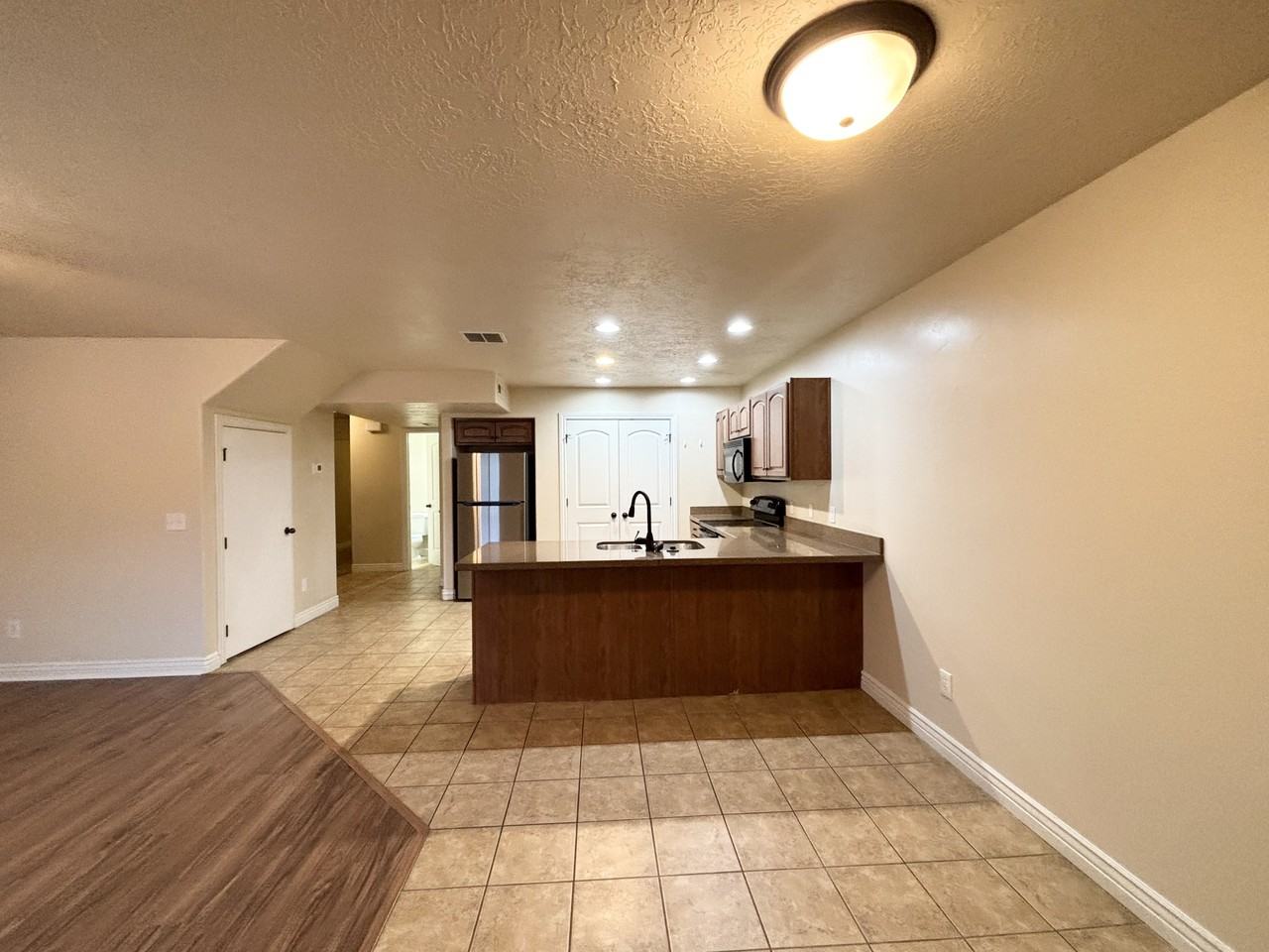 1014 W Village River Ln #1 - Photo 3 of 32