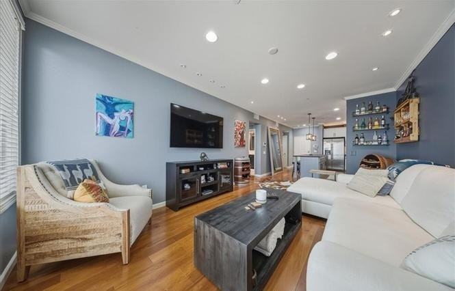 1901 Victoria Avenue, Unit 97A - Photo 2 of 19