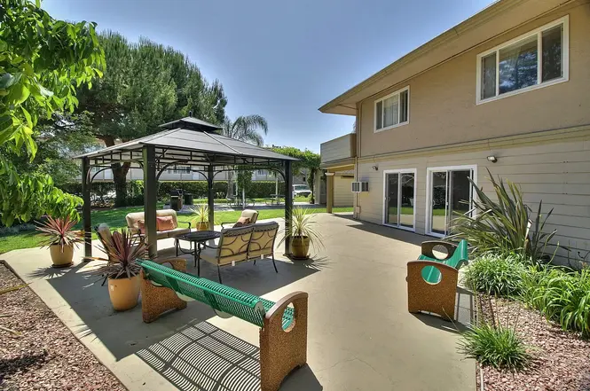 2290 California Street, Unit 201 - Photo 7 of 23