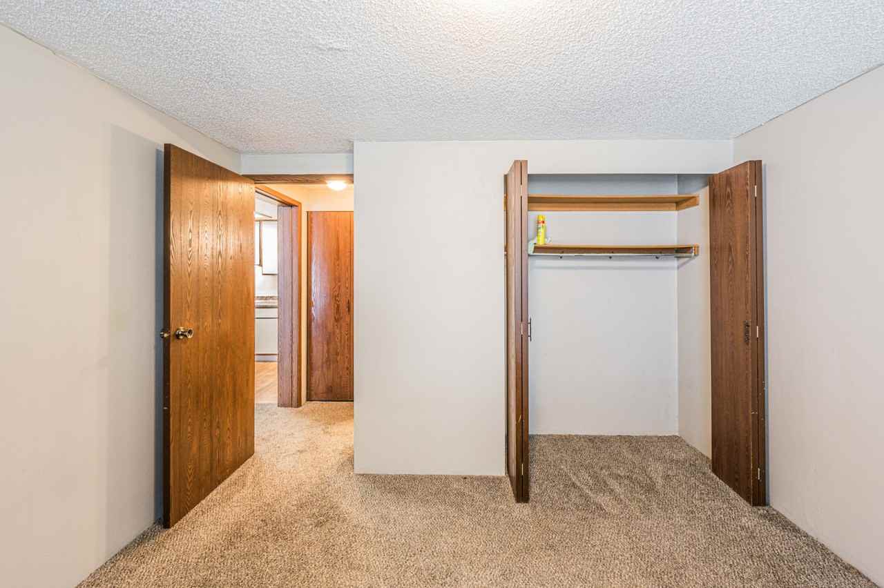1000 Stonehenge Place - Photo 4 of 6
