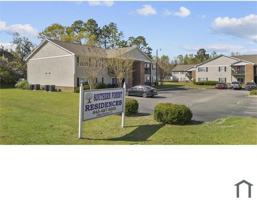 featured image of 2800 Plaza Ct