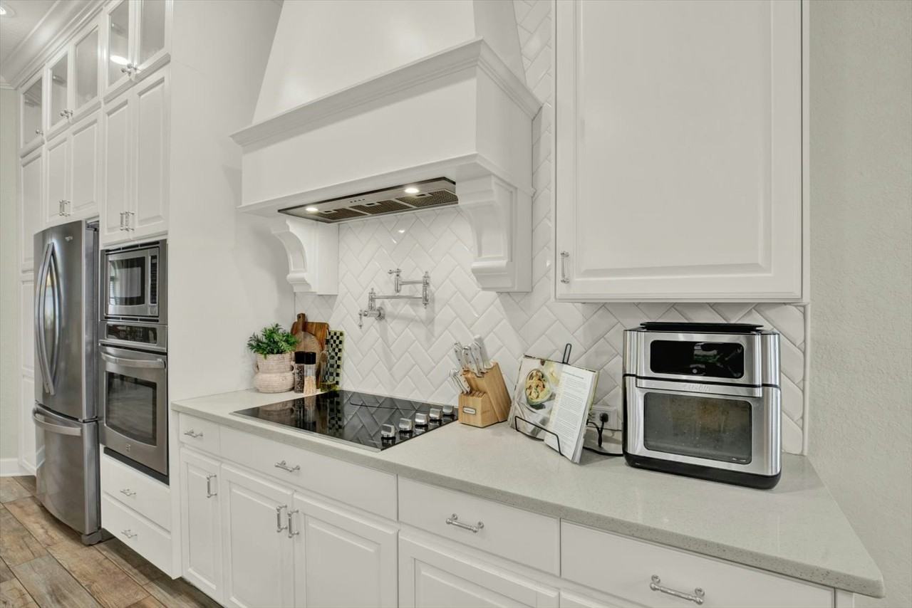 6231 Wild Orchid Drive - Photo 5 of 50