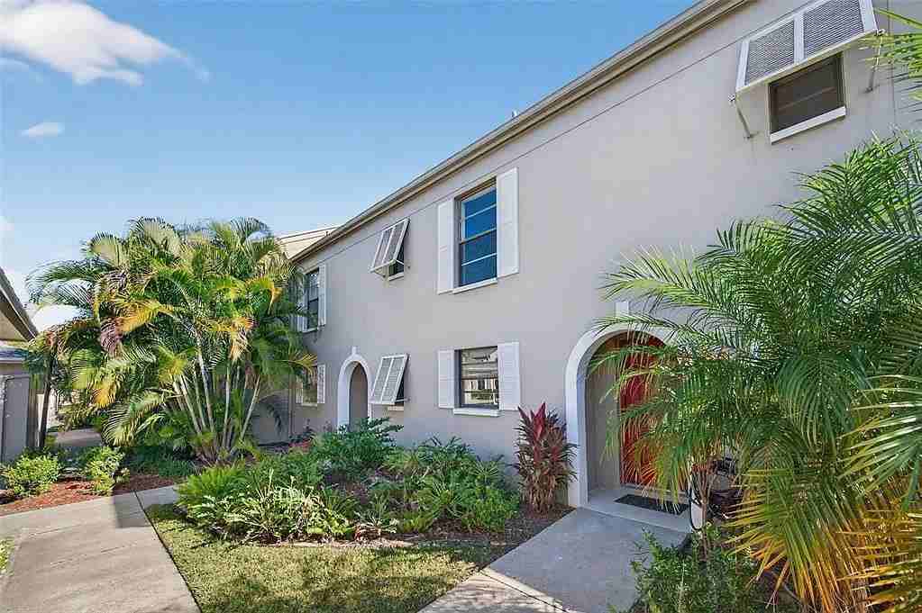 13601 Frigate Court, Unit 106M - Photo 2 of 31