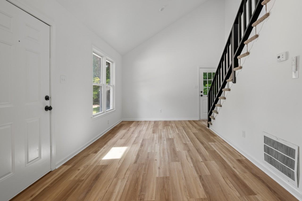 7309 John Elizabeth Place - Photo 7 of 43