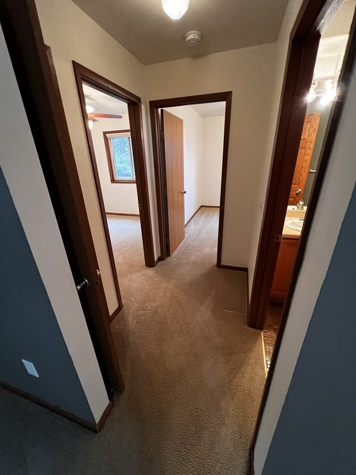 514 South Main Street - Photo 3 of 21