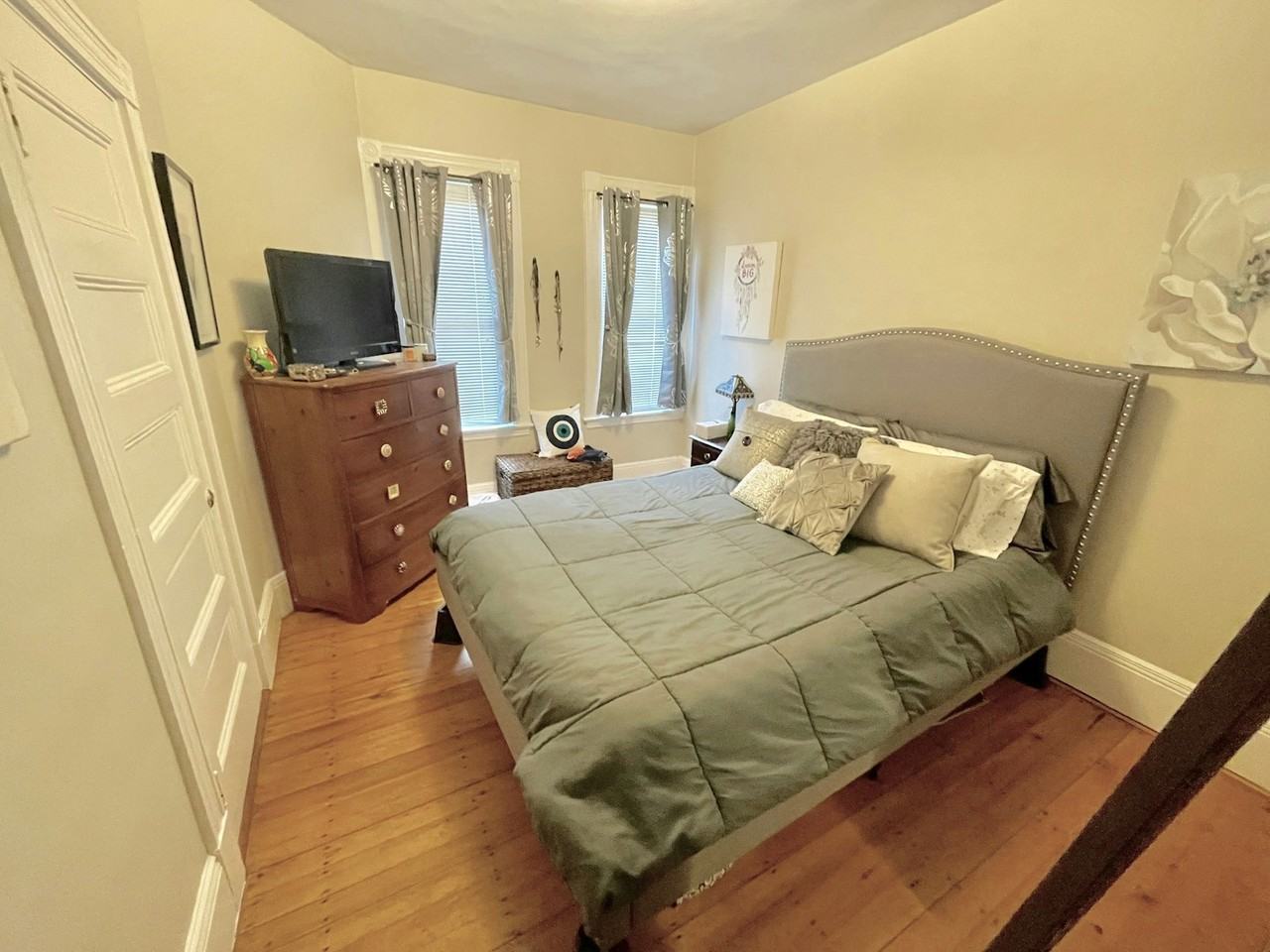 8 Douglass Street, Unit 2R - Photo 3 of 13