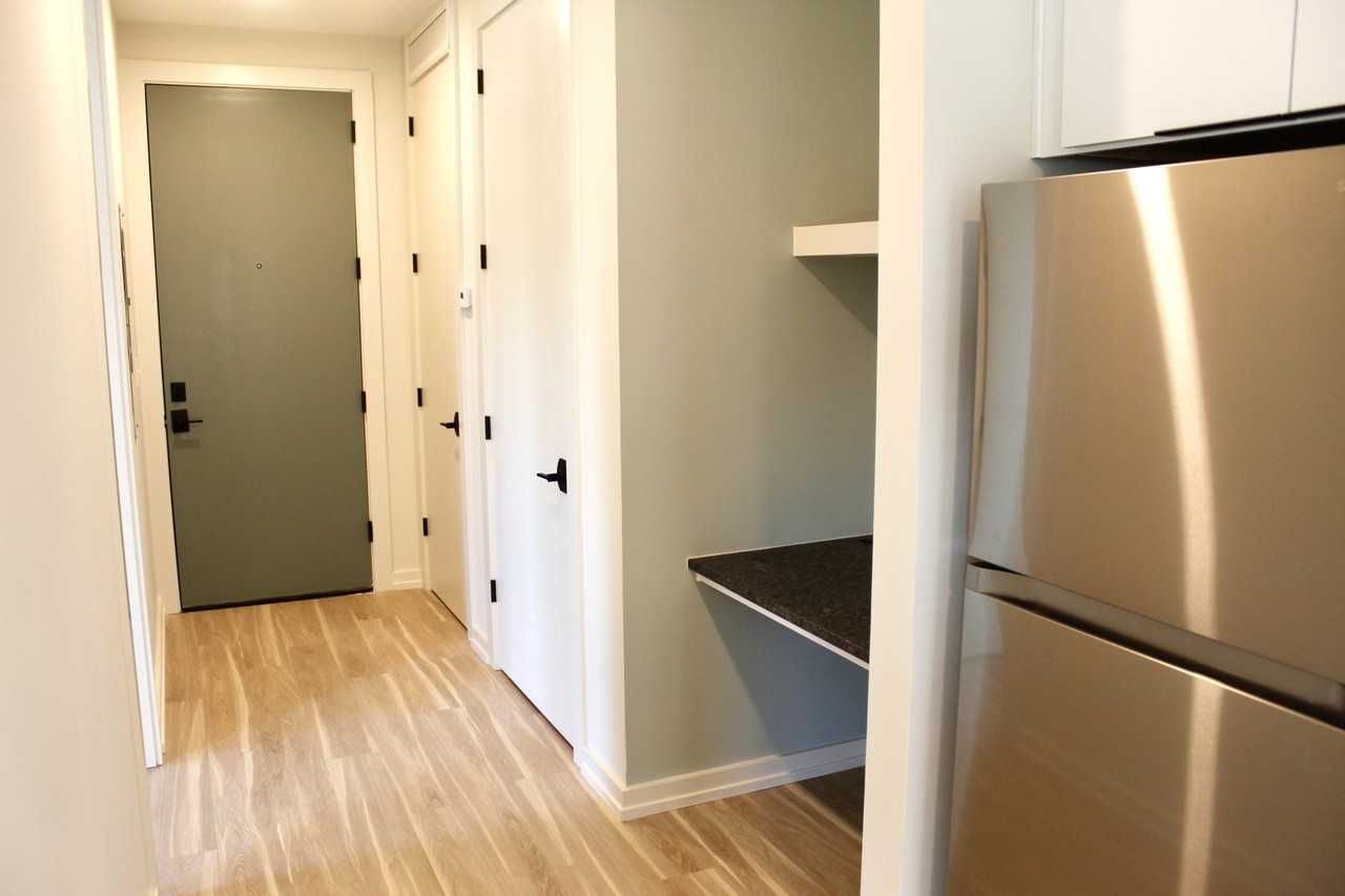 1124 Castle Street - Photo 4 of 12