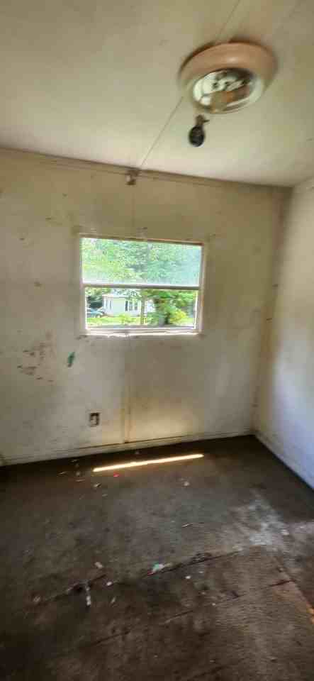 17th Street MHC - Photo 7 of 21