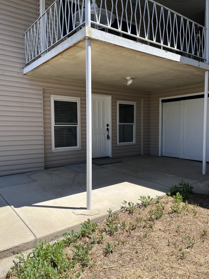3065 Bannock Dr Bsmt #1 - Photo 4 of 12