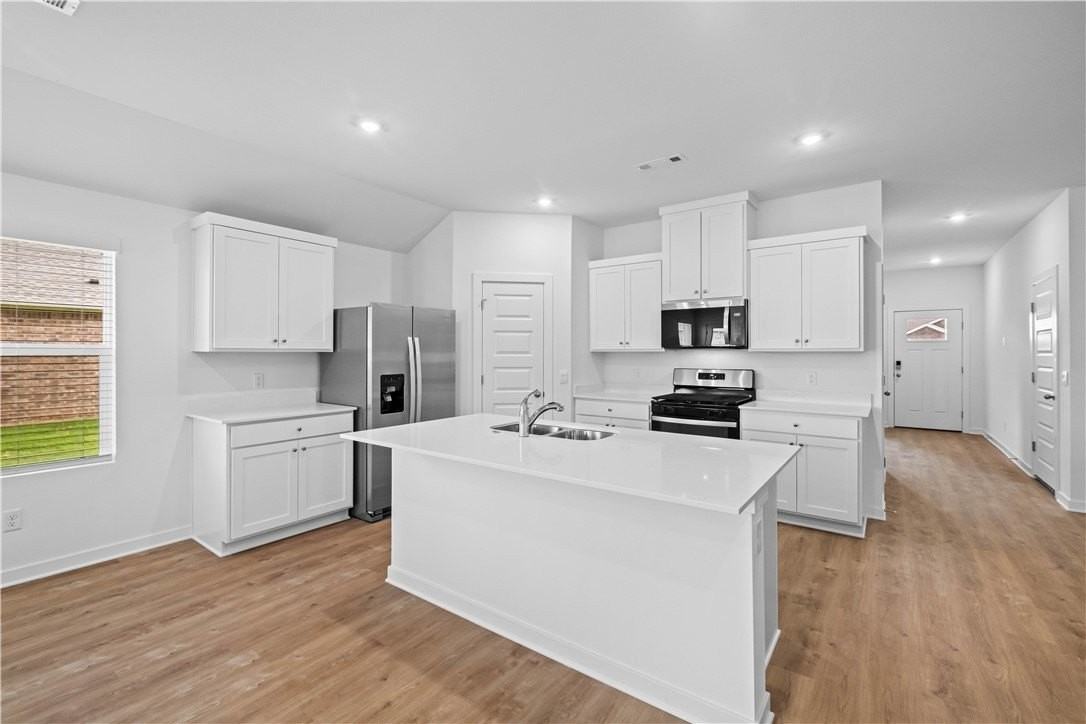 523 Nevada St - Photo 6 of 30
