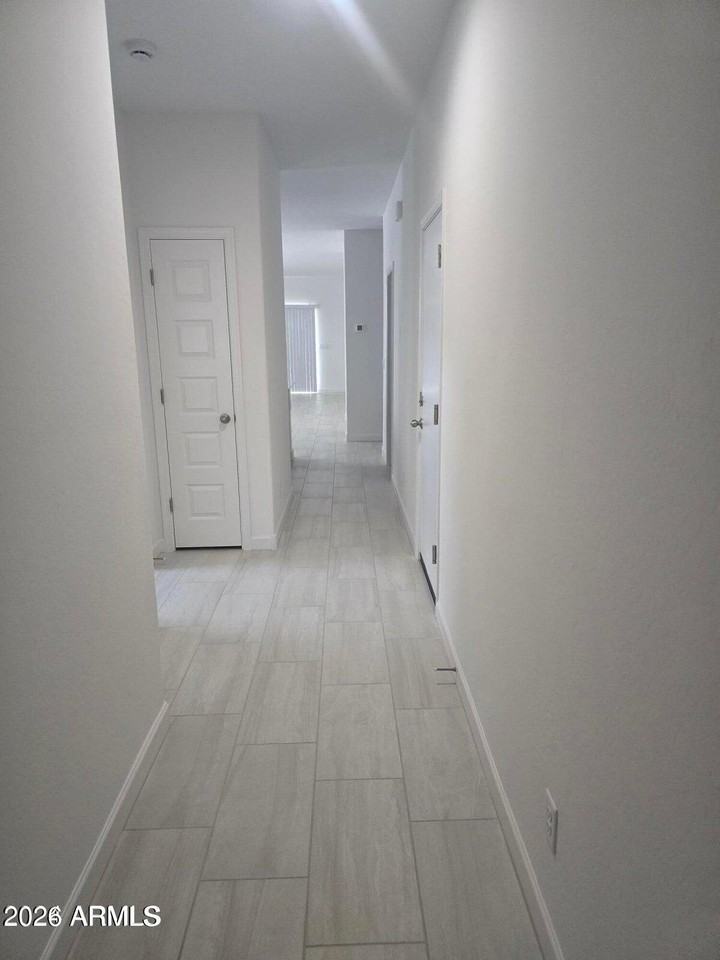 24050 W Flores Dr - Photo 4 of 23