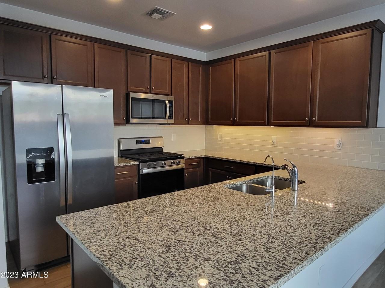 2052 W El Cortez Trl - Photo 2 of 15